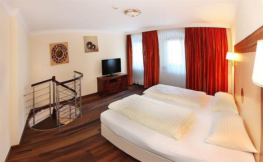 Scol Sporthotel Zillertal Fügen Kültér fotó